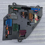 Bild in die Galerieansicht laden, OEM BMW 528i F10 Rear Power Distribution Fuse Box Module 9264923