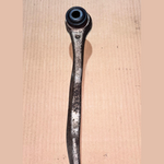 Bild in die Galerieansicht laden, BMW 5 SERIES G30 6 G32 G14 7 SERIES G12 CONTROL ARM RUBBER BUSHING LEFT 6861115