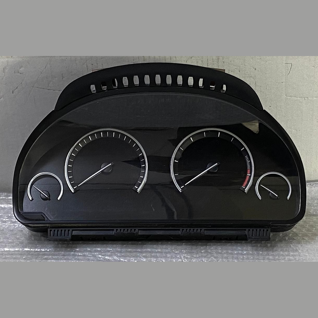 OEM BMW 5 GT F07 2009 Diesel Speedometer instrument cluster 9220800 Bosch HUD