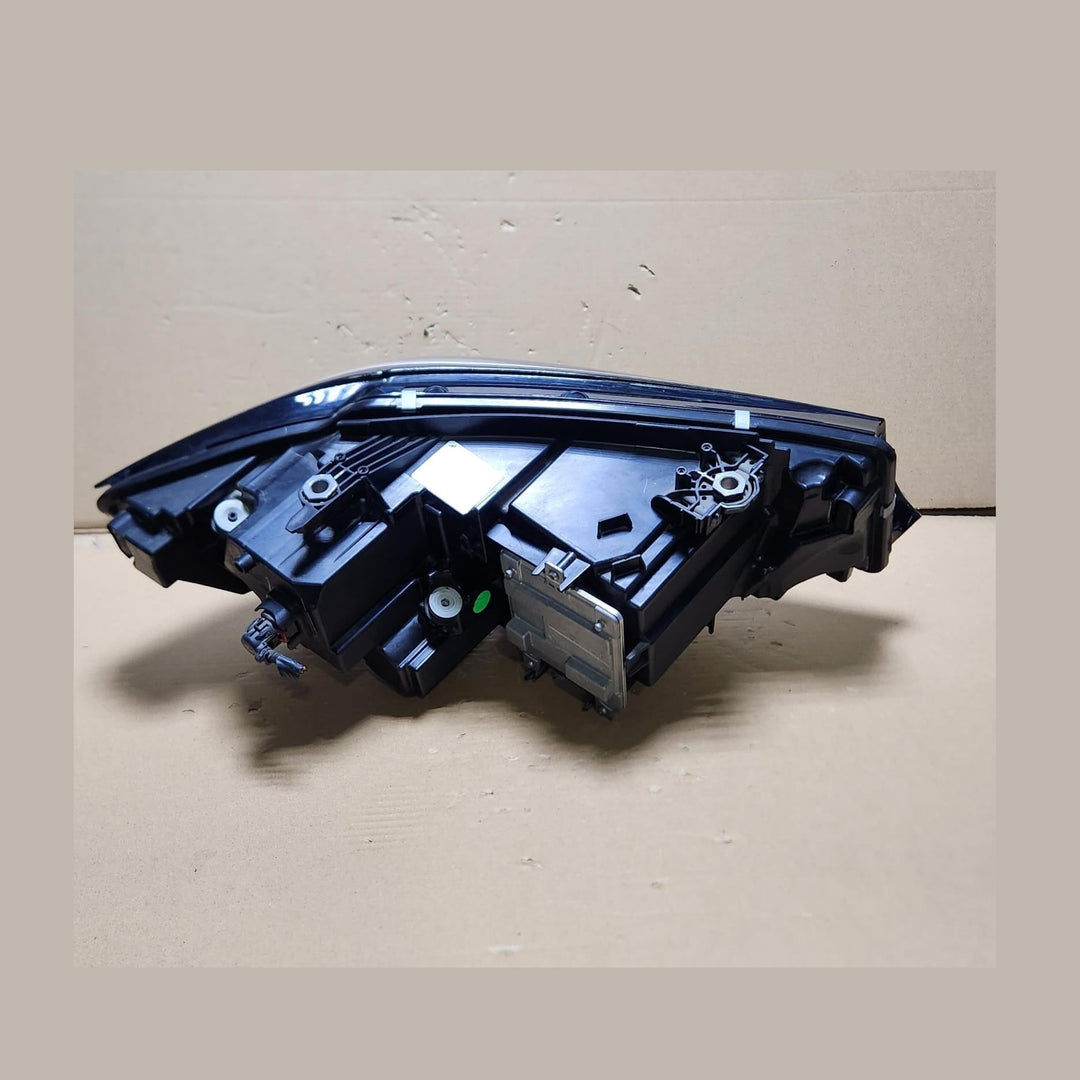 Genuine 2019-2023 BMW 330i Front LEFT Headlight 9481715 G20 and G21