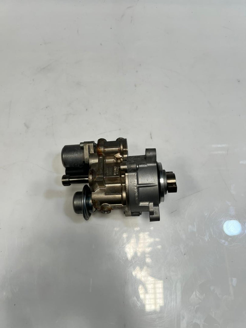 BMW N54 N55 E90 E92 E60 E71 Z4 X3 X5 X6 135i High Pressure Fuel Pump 7613933 OEM