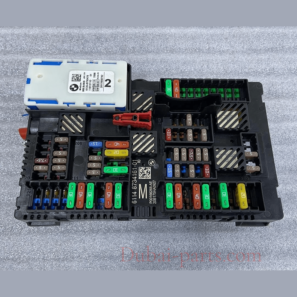 OEM BMW 330I M340 G20 POWER SUPPLY FUSE BOX CONTROL MODULE 8734161