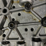 Bild in die Galerieansicht laden, BMW F10 520I 528I N20 TRANSMISSION VALVE BODY GA8HP45 P/N 8632475
