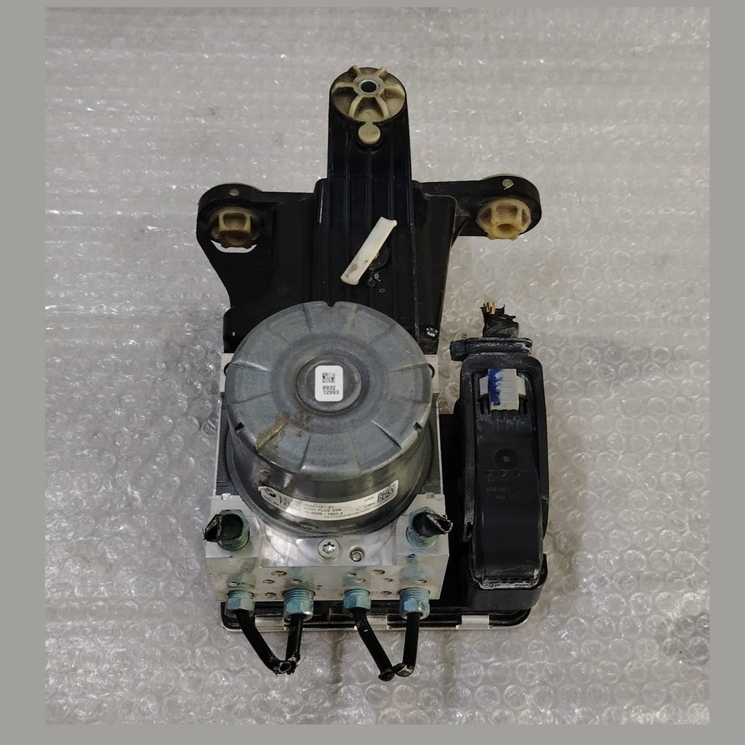 OEM BMW 330i G20 ABS ANTI-LOCK BRAKE PUMP DSC DYNAMIC STABILITY MODULE 1544112