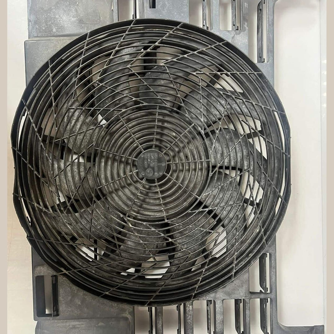 2006 BMW 760i Cooling Fan 6946372 E65 E66 760i 760Li E67 7 SERIES E65 E66
