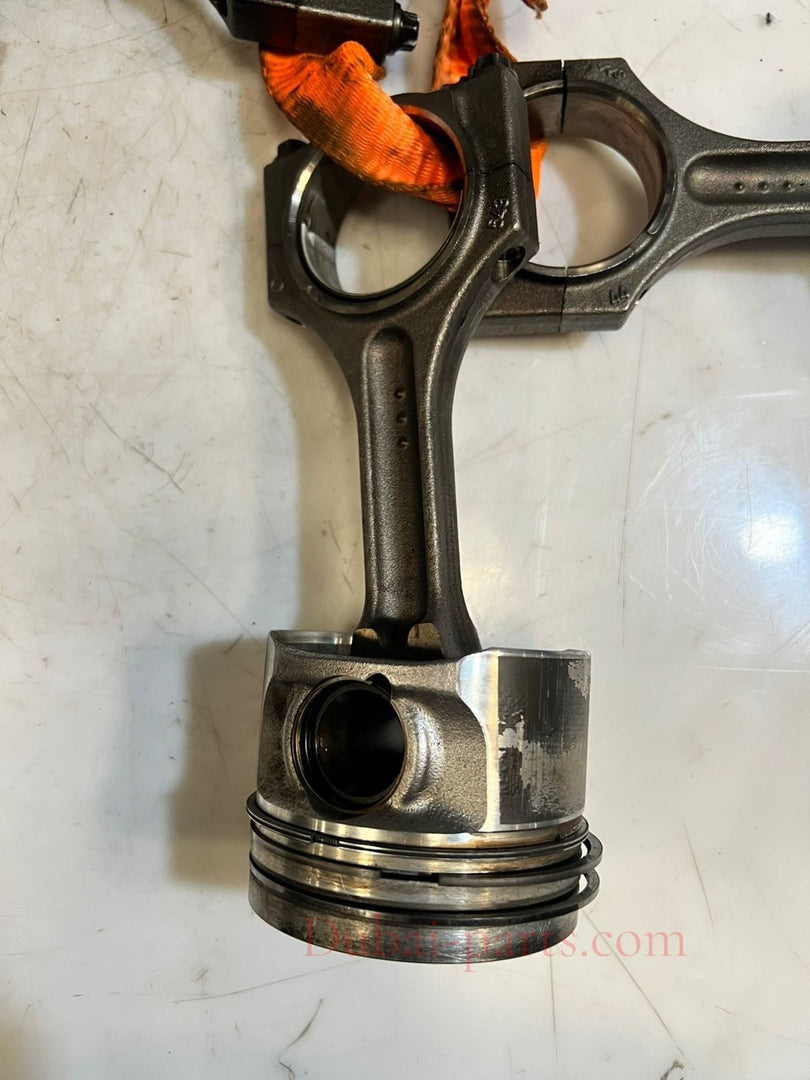 2014 Mini Cooper Countryman Piston with connecting rods 1.6 8575866 