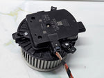 قم بتحميل الصورة إلى عارض الصور، 2019-2023 BMW X5 G05, X6 M, and X7 G07 Heater Blower Motor GX022003 OEM