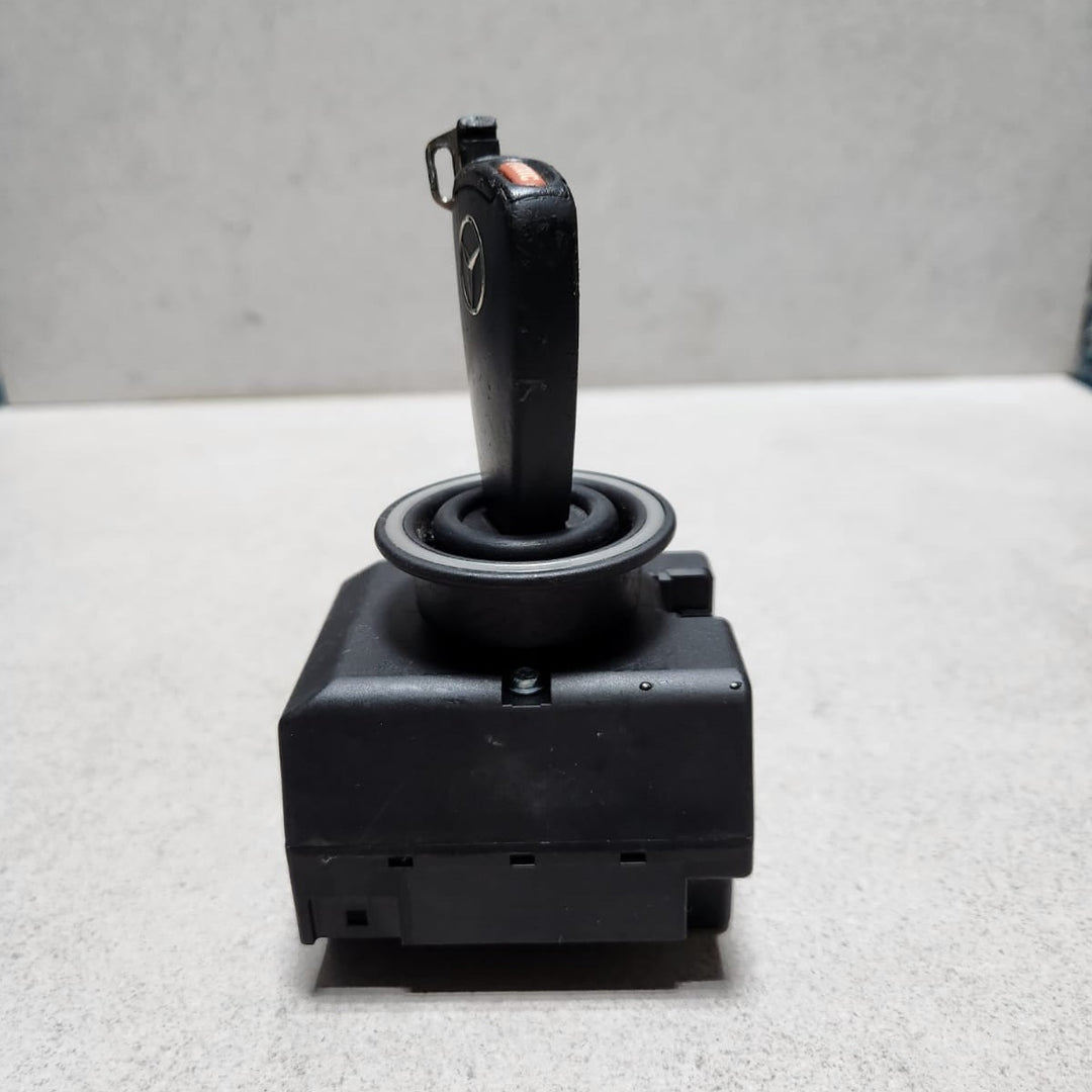 2000-2006 Mercedes-Benz S430 Electronic Ignition Switch 2205450308