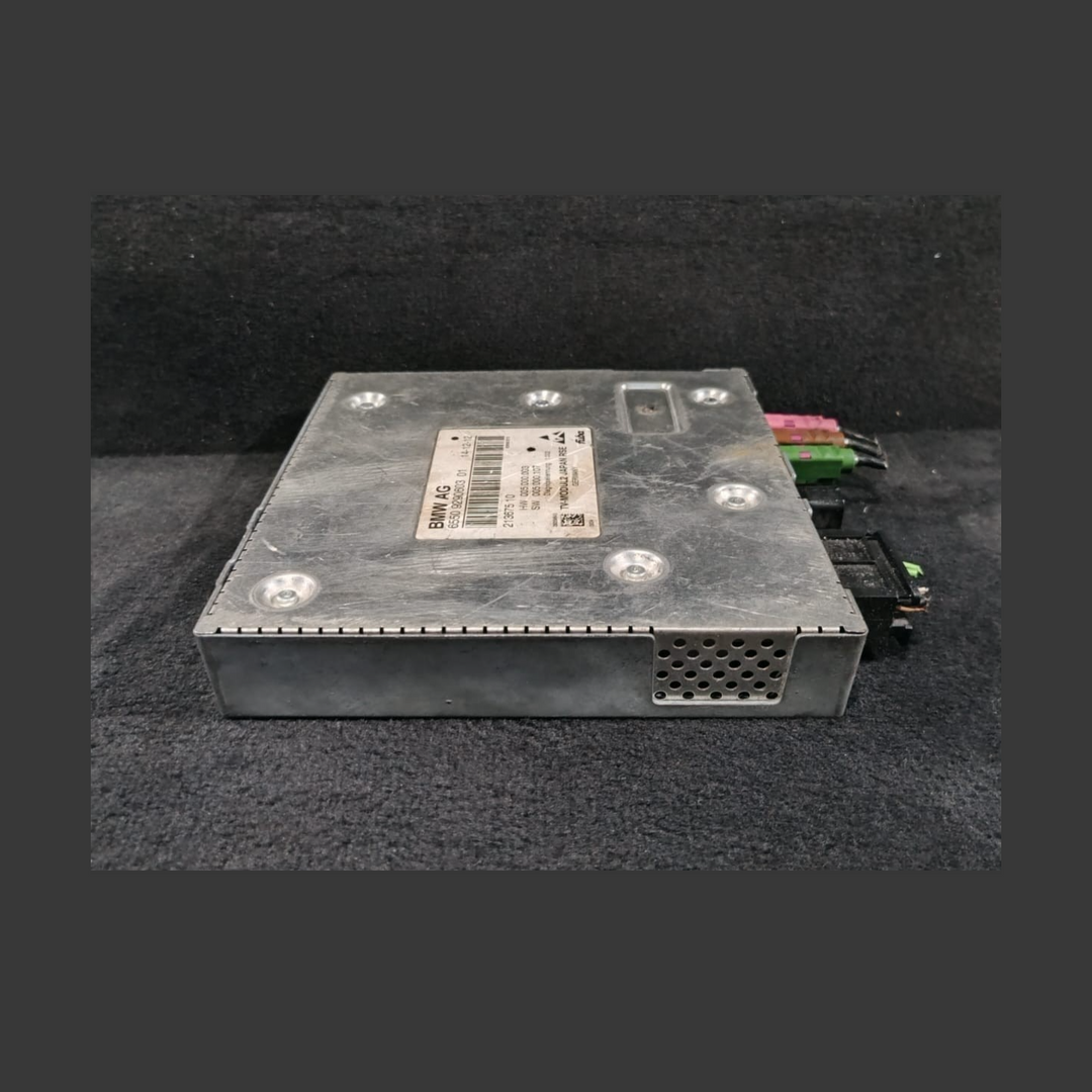 BMW F07 F10 G30 G31 G38 F18 F90  TV MODULE / CONTROL UNIT RSE -9290603