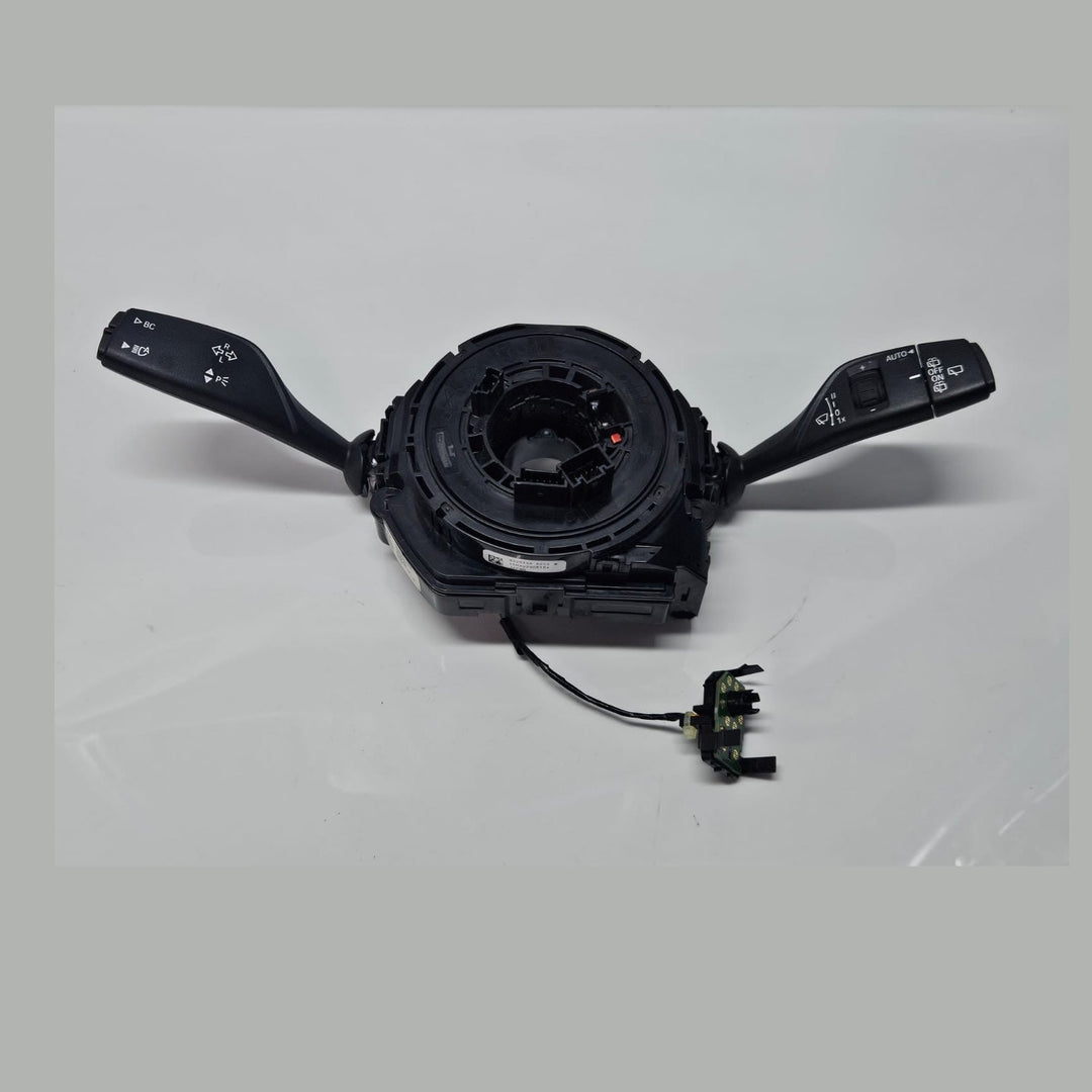 9368601-2015-2017 BMW X5 F15 Wiper Turn Signal Indicator Stalk Switch OEM