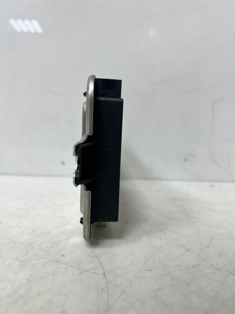 2013-19 BMW F10 F11 F07 F01 650i Gran Coupe Footwell Control Module 9250455 OEM