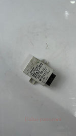Load image into Gallery viewer, BMW Immobilizer Control Unit 6905668  E39 and E46 M57