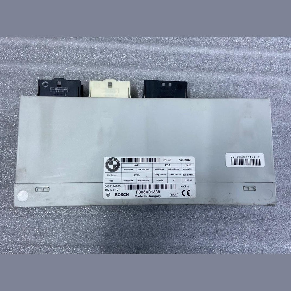OEM BMW F01 F10 F07 F25 F26 REAR TAILGATE LIFT TRUNK LID CONTROL MODULE 7365902
