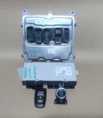 Bild in die Galerieansicht laden, BMMW F10 N20  ENGINE CONTROL ECU UNIT SET DME + KEY  8626172