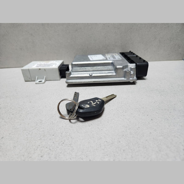 2008 BMW X3 Engine Control Unit 7809999 X3 E83 1.8sd 2.0sd N47 