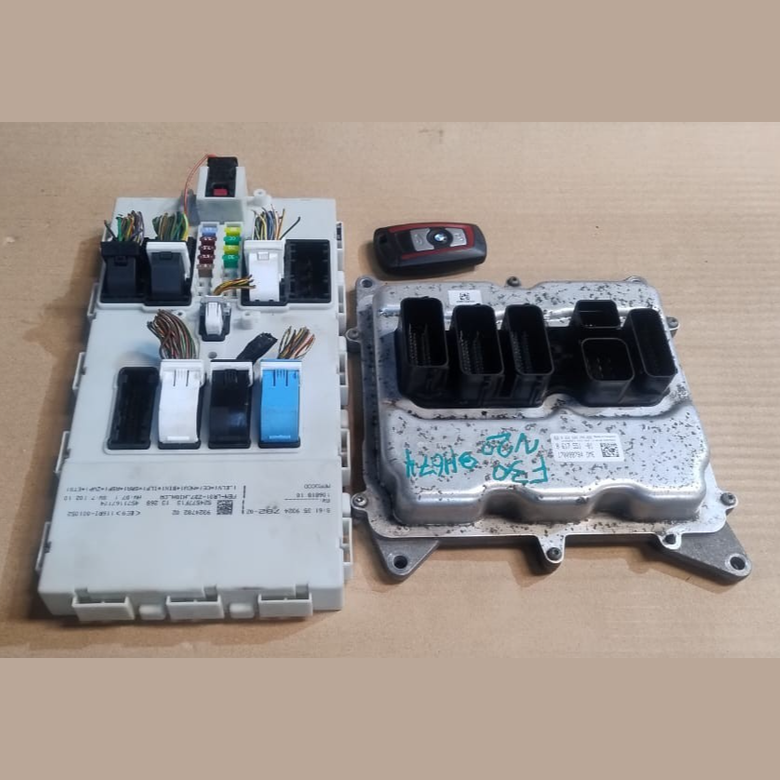 BMW OEM N20 F20 F21 F30 F31 F32 F10 ECU ENGINE CONTROL UNIT KIT  +KEY- 8617551