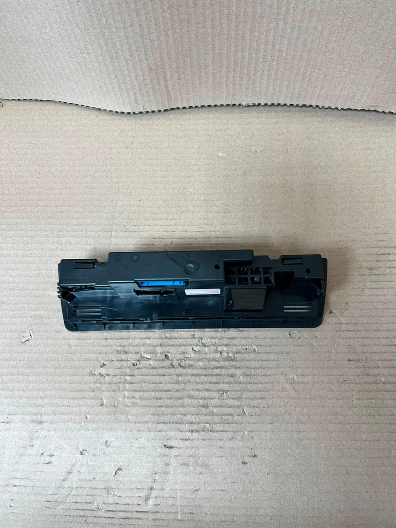 2004-2006 BMW X5 E53 Automatic Air Conditioning CLIMATE Control UNIT 6927898
