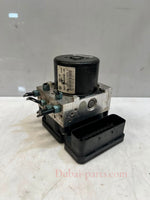 Bild in die Galerieansicht laden, 2013 BMW 320i 3' F30 F31 DSC HYDRAULIC ABS Pump Module 6862246 OEM