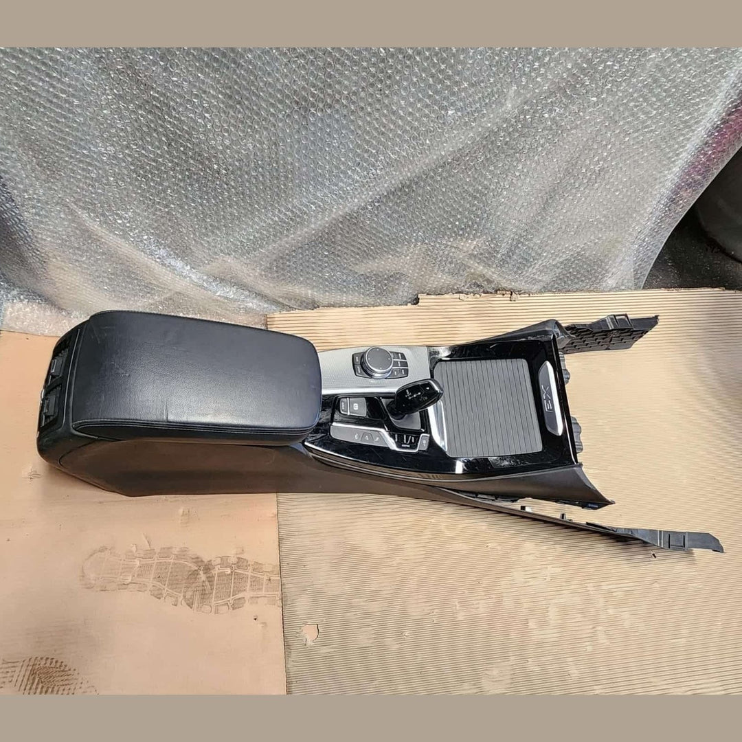 9363821 BMW X3 Center Console X3 G01 and X4 G02 2010-2021