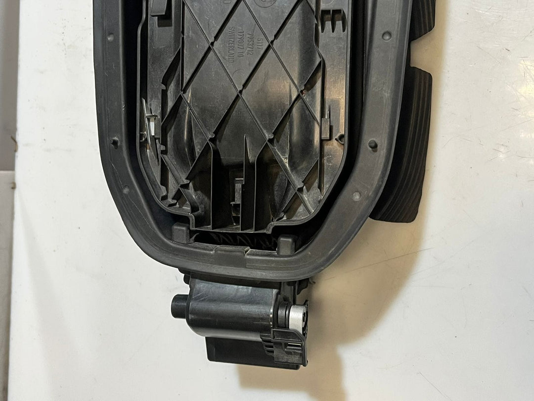 2022 2023 2024 BMW iX i20 Fuel filler cap fuel flap OEM 51177953712 OEM