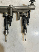 Load image into Gallery viewer, 2019-2022 BMW X3 3 Series G20 G21 High Pressure Fuel Injection Rail 8665633 OEM