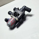 Load image into Gallery viewer, 2008-2019 BMW X6 Heater Control Valve 6950257 E70 X5 E71 X6 F15 X5 OEM