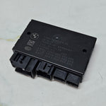 قم بتحميل الصورة إلى عارض الصور، OEM BMW G21 G31 G05 Control Unit for Trailer Hitch 5A056C9 OEM