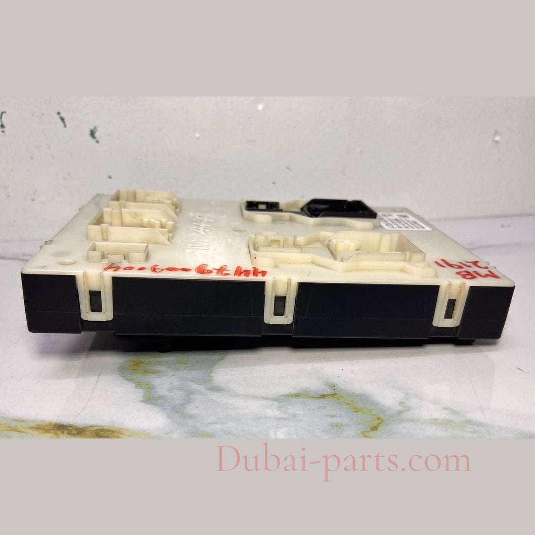 Mercedes-Benz W447 Vito Display Control Module Unit A 447 9009004