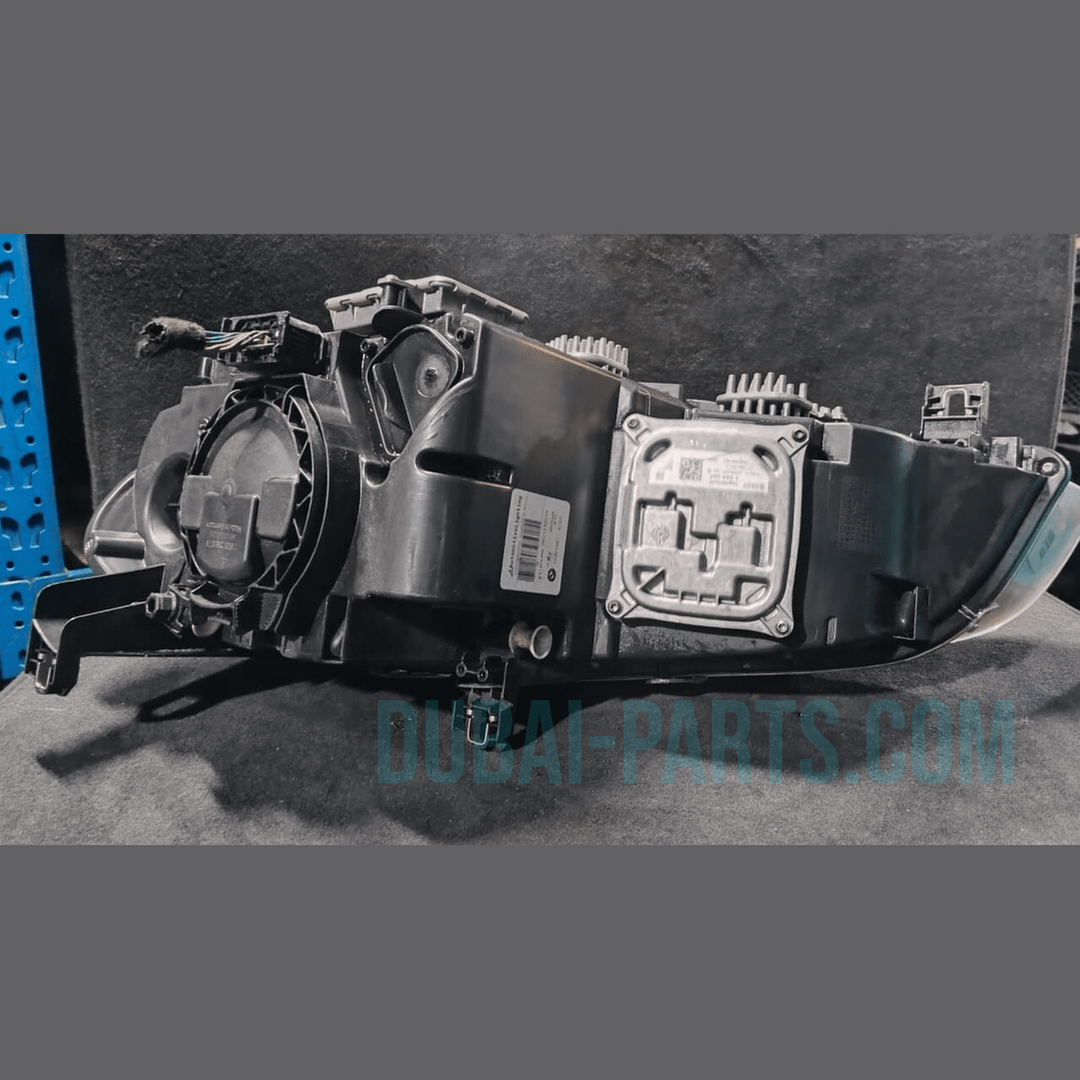 BMW X5 E70 FACELIFT LCI  XENON HEADLIGHT RIGHT SIDE 0621110215 OEM - 7240790