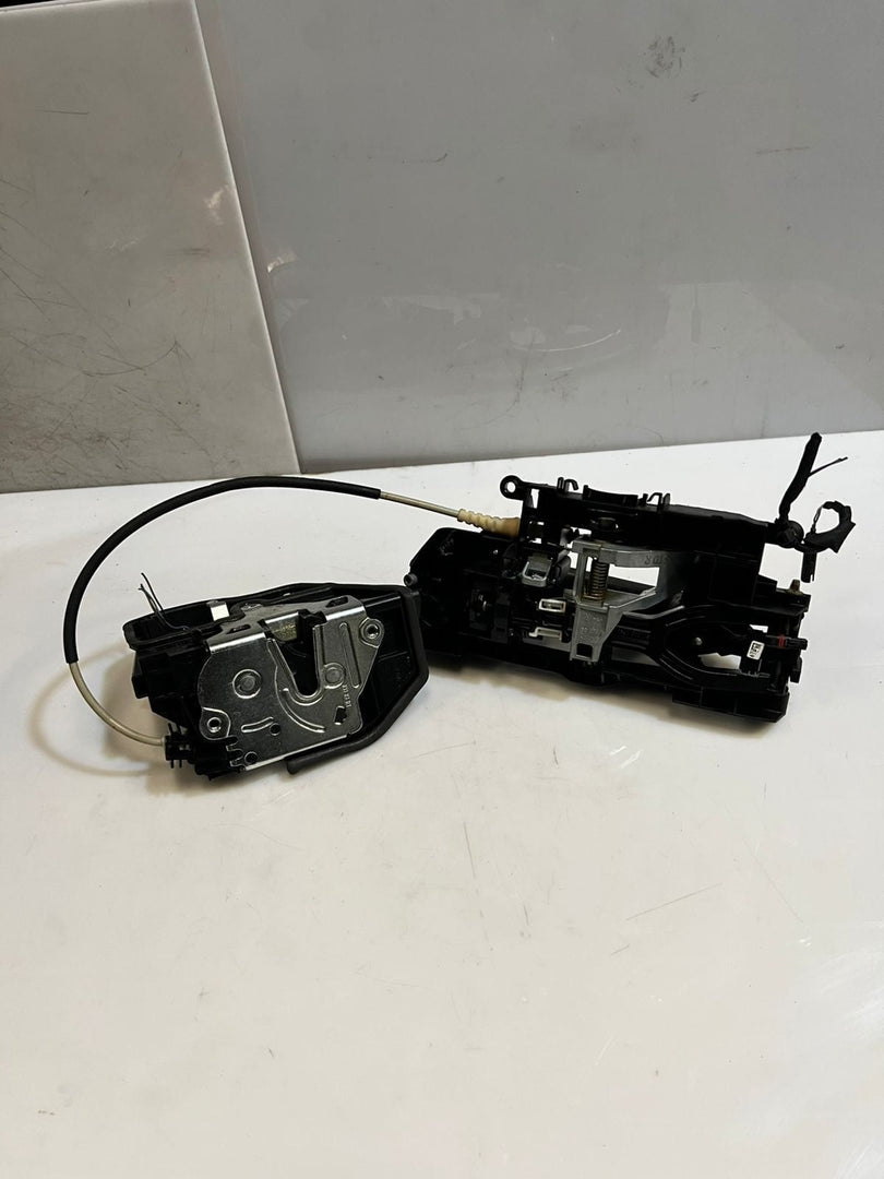 2012-2016 BMW 328i F10 X1 X3 X5 X6 Rear RIGHT Door Lock Actuator 7229460 OEM