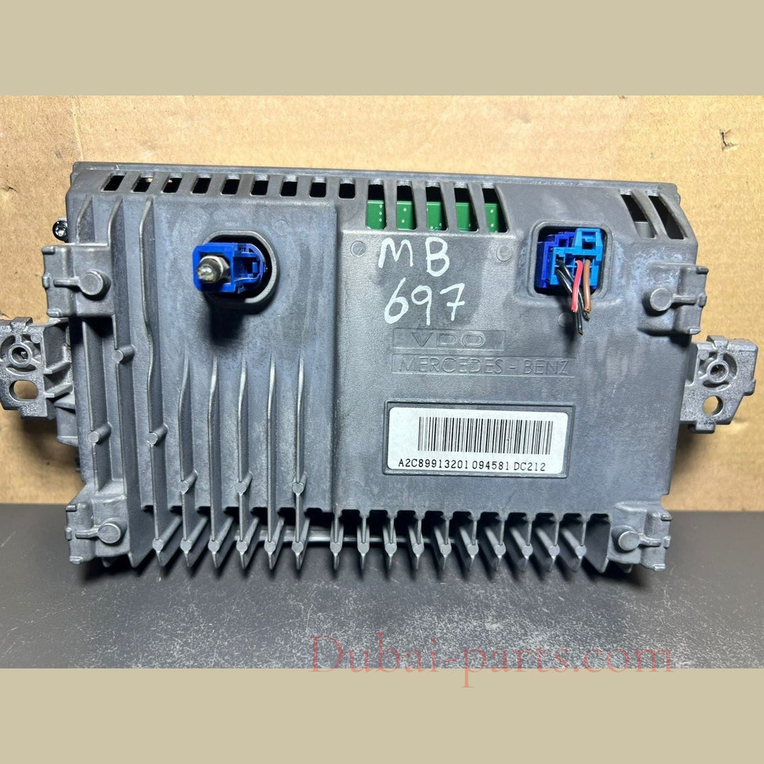 Mercedes W212 W204 GPS Navigation LCD Display Monitor Screen A212 9007928 OEM