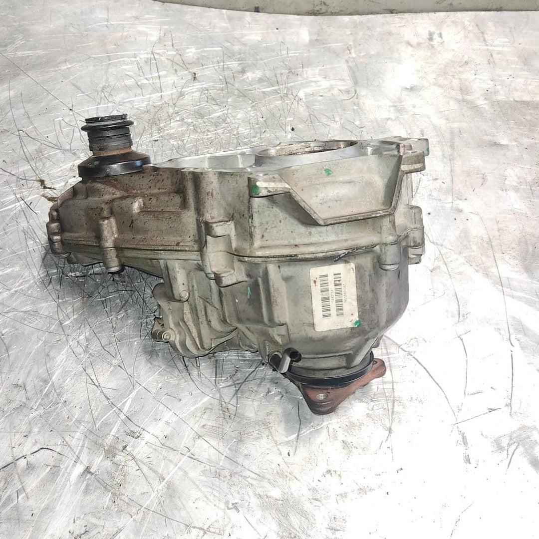 2011-2013 BMW X5 Transfer Case 7643758 E70 E71 X5 X6 ATC45L