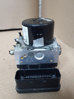 Load image into Gallery viewer, 2005-2007 BMW 3 Series E90 E91 E92 E93 330i 335i 330d ABS Pump/Module 6776069