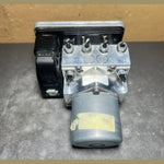 Bild in die Galerieansicht laden, 15-20 Mercedes W213 E-Class ABS Anti Lock Brake Pump Module A213 4314901 OEM