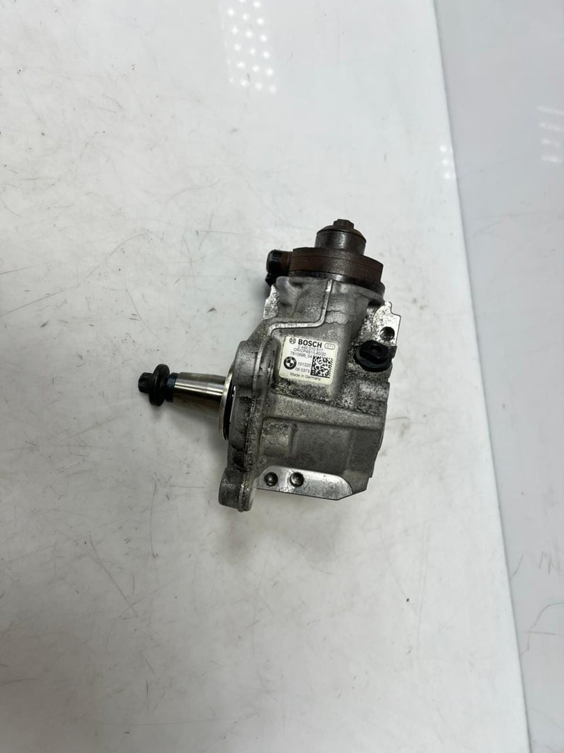 BMW 1 2 3 4 5 Series F20 F21 F30 X1 X3 E90 E92 High Pressure Fuel Pump 7810696