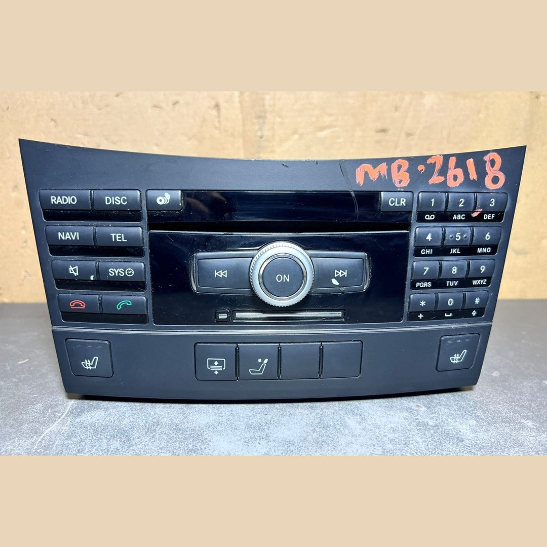 2012–2014 Mercedes-Benz W212 E-Class Head Unit CD Player A212 9008300 OEM