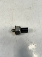 Load image into Gallery viewer, BMW 1 3 5 6 7 Series, X5, X6, Z4 Fuel Rail Pressure Sensor 7537319 OEM