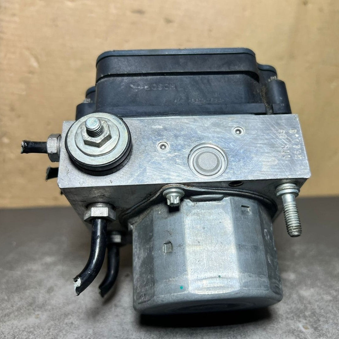 Mercedes W246 CLA B-Class ABS Anti Lock Brake Pump Module A000 4310500 OEM