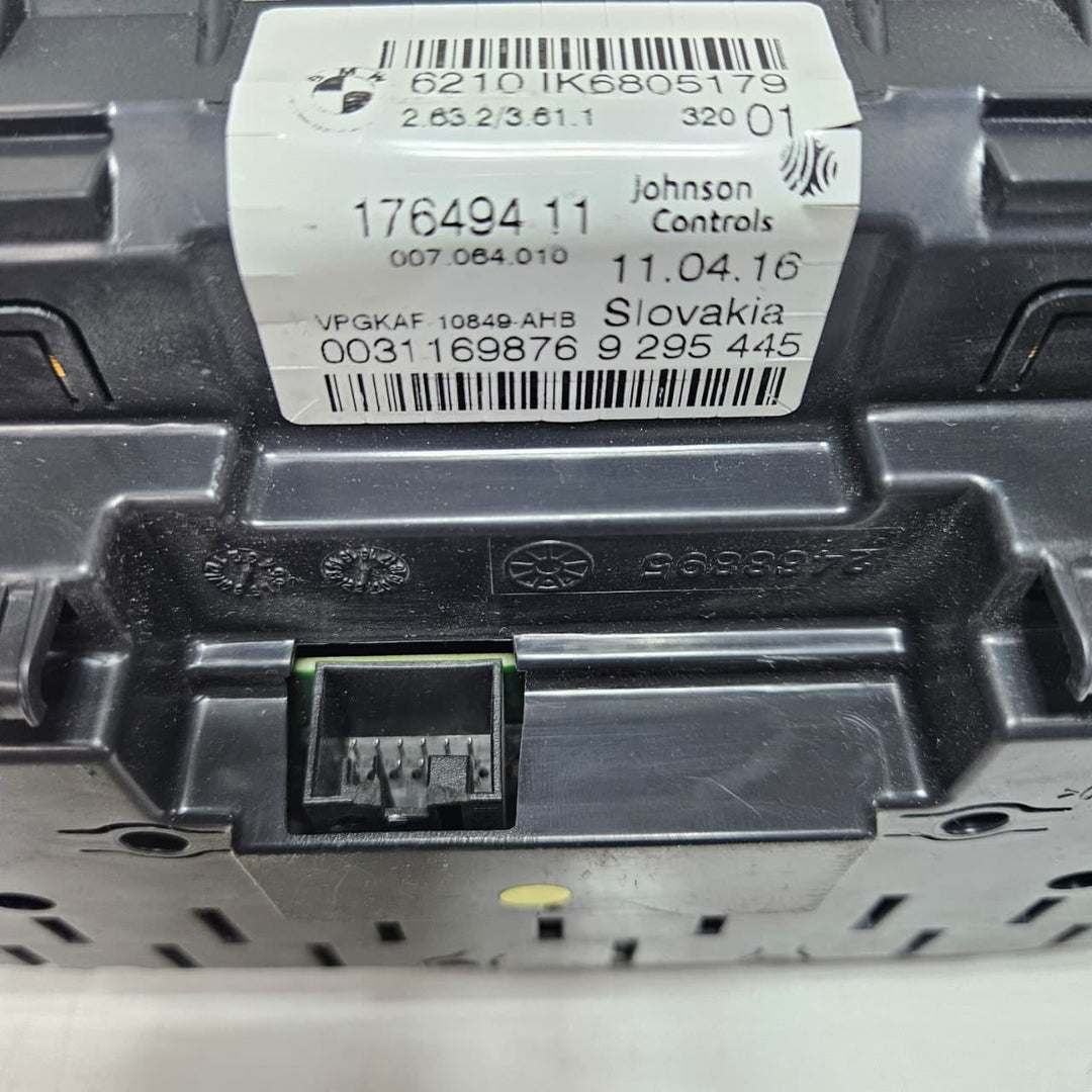 2015-2019 BMW F20 F21 F22 F23 X1 F48 118i Instrument Cluster Speedometer 6805179