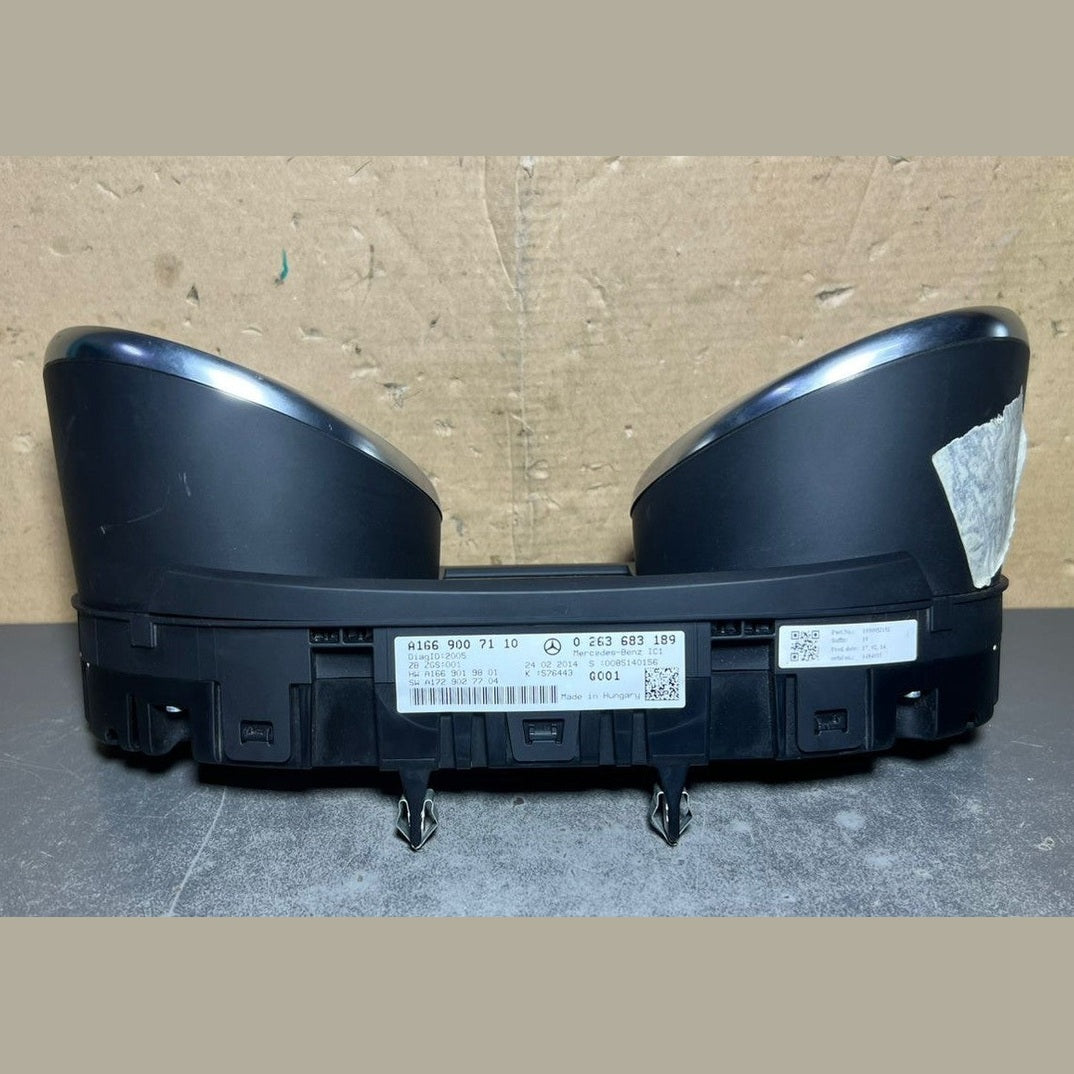 13-16 Mercedes-Benz W166 GL GLE Instrument Cluster Speedometer A166 9007110 OEM