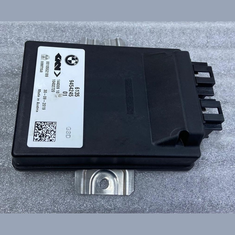 OEM BMW F90 M5 F91 Differential Locking Module  Rear Axle Control Unit 9454245