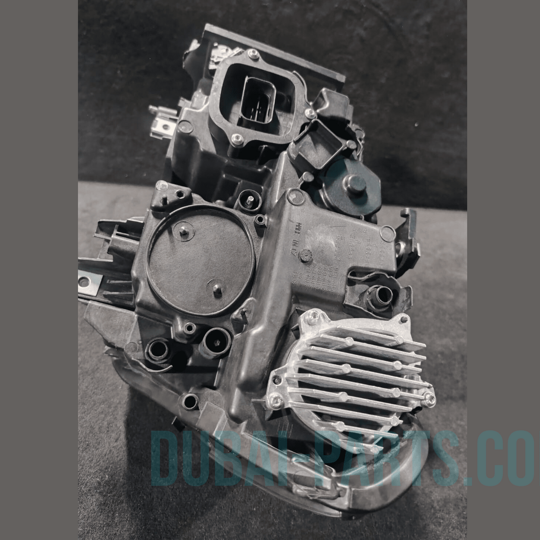 BMW 5 G30 2020 FRONT RIGHT SIDE HEADLIGHT AFTERMARKET  233.141-02-  9879640