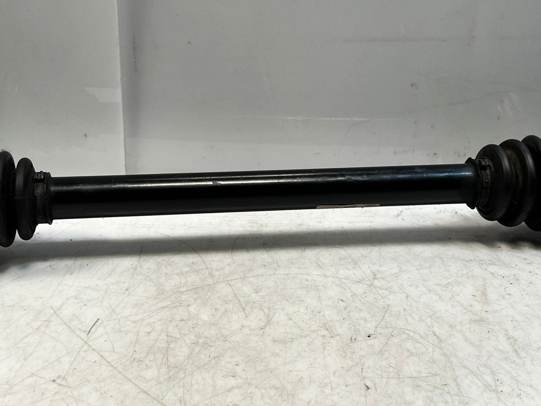 2013-15 BMW 7' F01 F03 F04 F02 Active Hybrid 7 Rear Right CV Axle Shaft 7566078