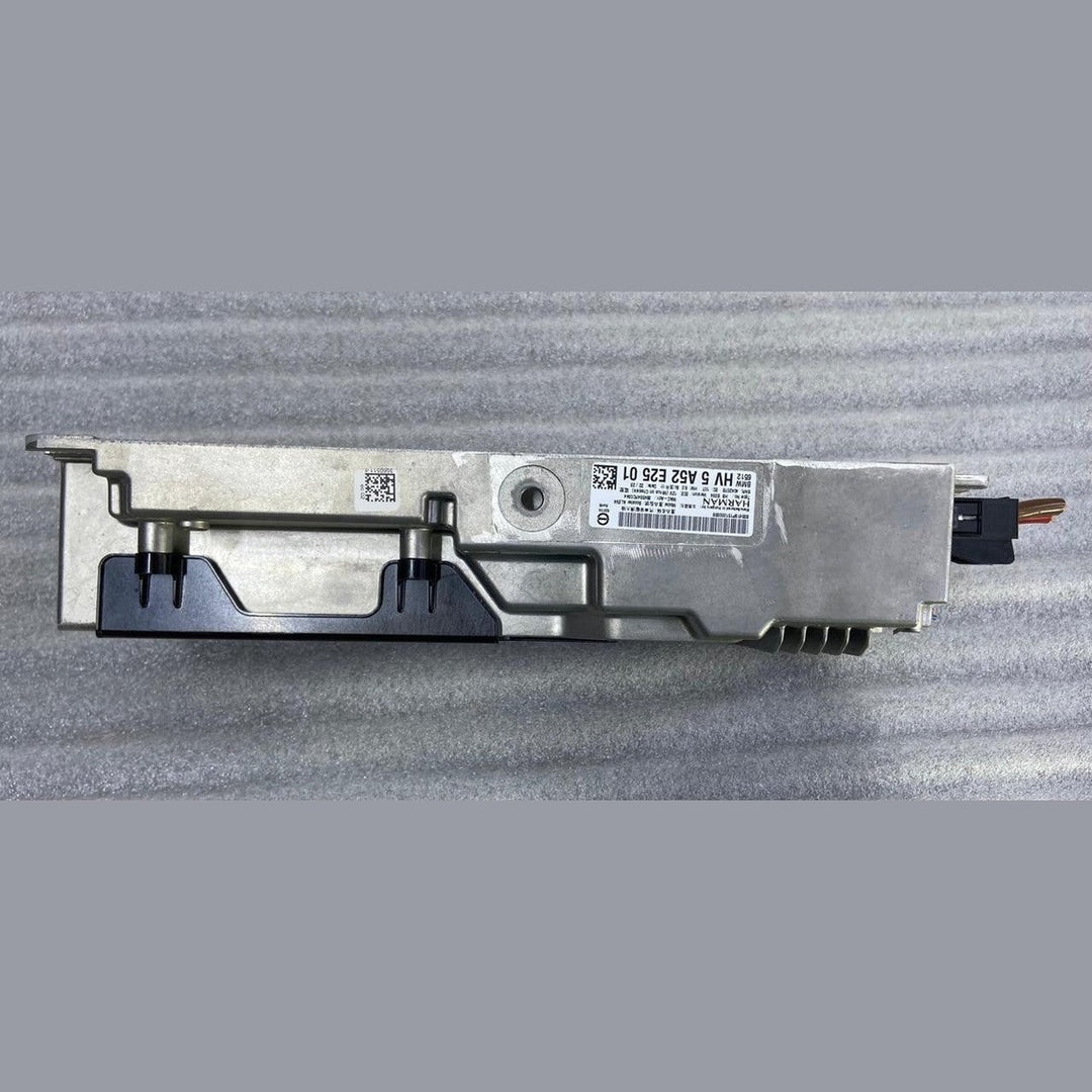 OEM BMW G30 G12 G15 G16 F90 G05 G06 G07 Sound Amplifier Booster Module 5A52E25