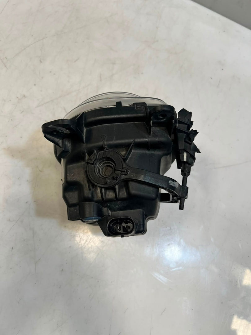 2014-2018 BMW X5 F15 X6 F16 Fog Light LEFT RIGHT 7317251 7317252 OEM