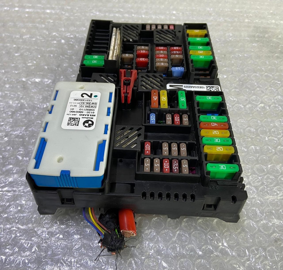 OEM BMW 740 750 G11 G12 REAR POWER DISTRIBUTION FUSE RELAY BOX MODULE 9377503