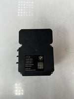Bild in die Galerieansicht laden, 2012-16 BMW 328i F30 F32 F33 Abs Anti-Lock Brake Pump Control Module 6862247 OEM