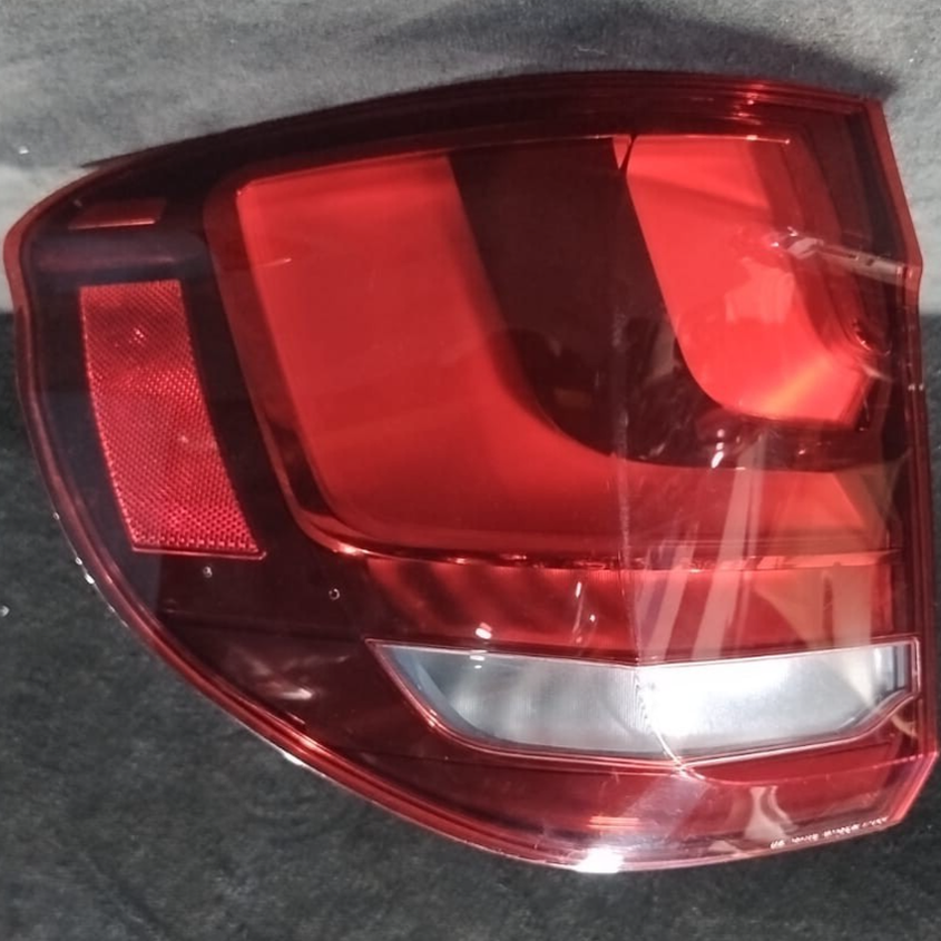 OEM BMW X5 F15 F85 X5M 2014-2018  REAR LEFT SIDE OUTER LED TAIL LIGHT - 7290103