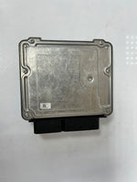 Bild in die Galerieansicht laden, BMW 5 Series F11 Touring BOSCH 0281031782 Engine Control Unit DDE 8585426 OEM
