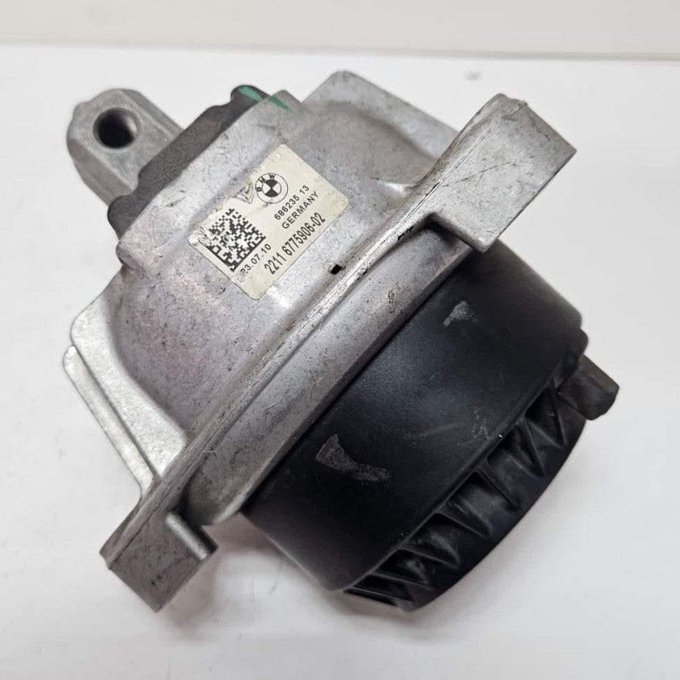 2008-2015 BMW 5 7 Series F07 F10 F01 F02 F03 F04 Engine Mount 6775906